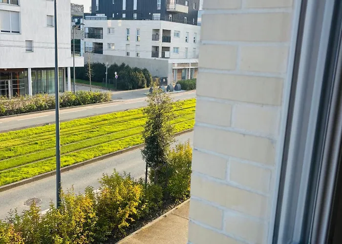 Spacieuse Et Lumineuse * Angers